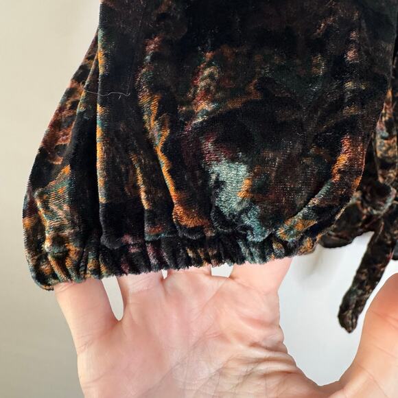 Slate & Willow Brown Floral Velvet Tie Dress Long Sleeve V-Neck Size S - Picture 6 of 11
